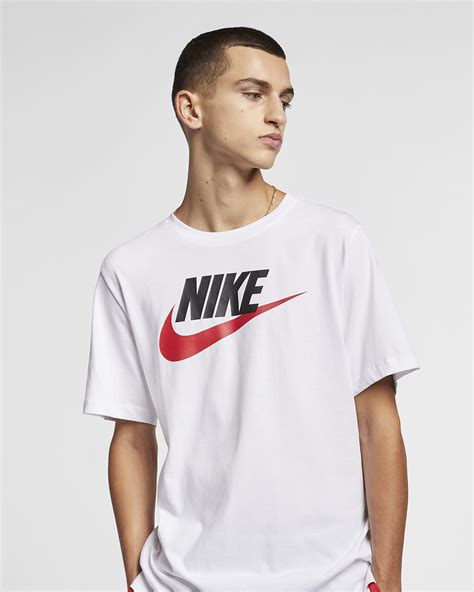 nike t shirt herren linien logo